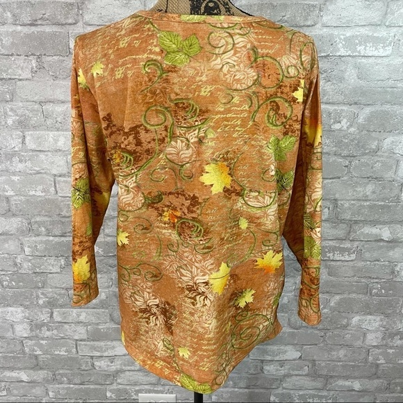 Serengeti Harvest Farmhouse Top - Picture 4 of 6